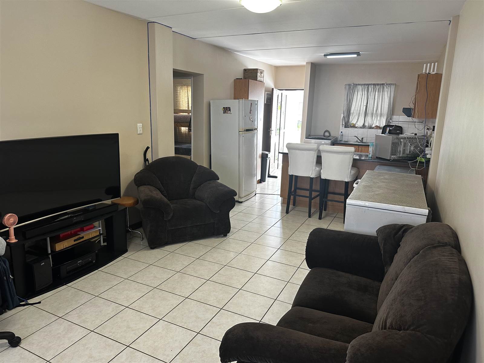 2 Bed Apartment in Gordons Bay Central photo number 7