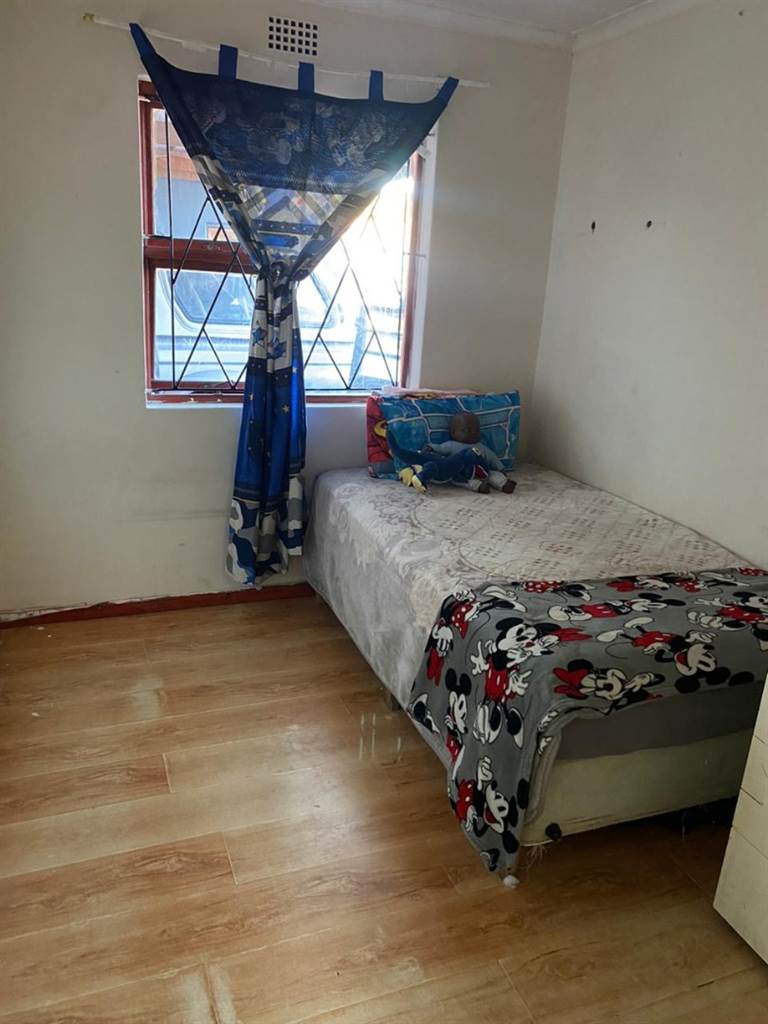 3 Bed House in Langa photo number 14