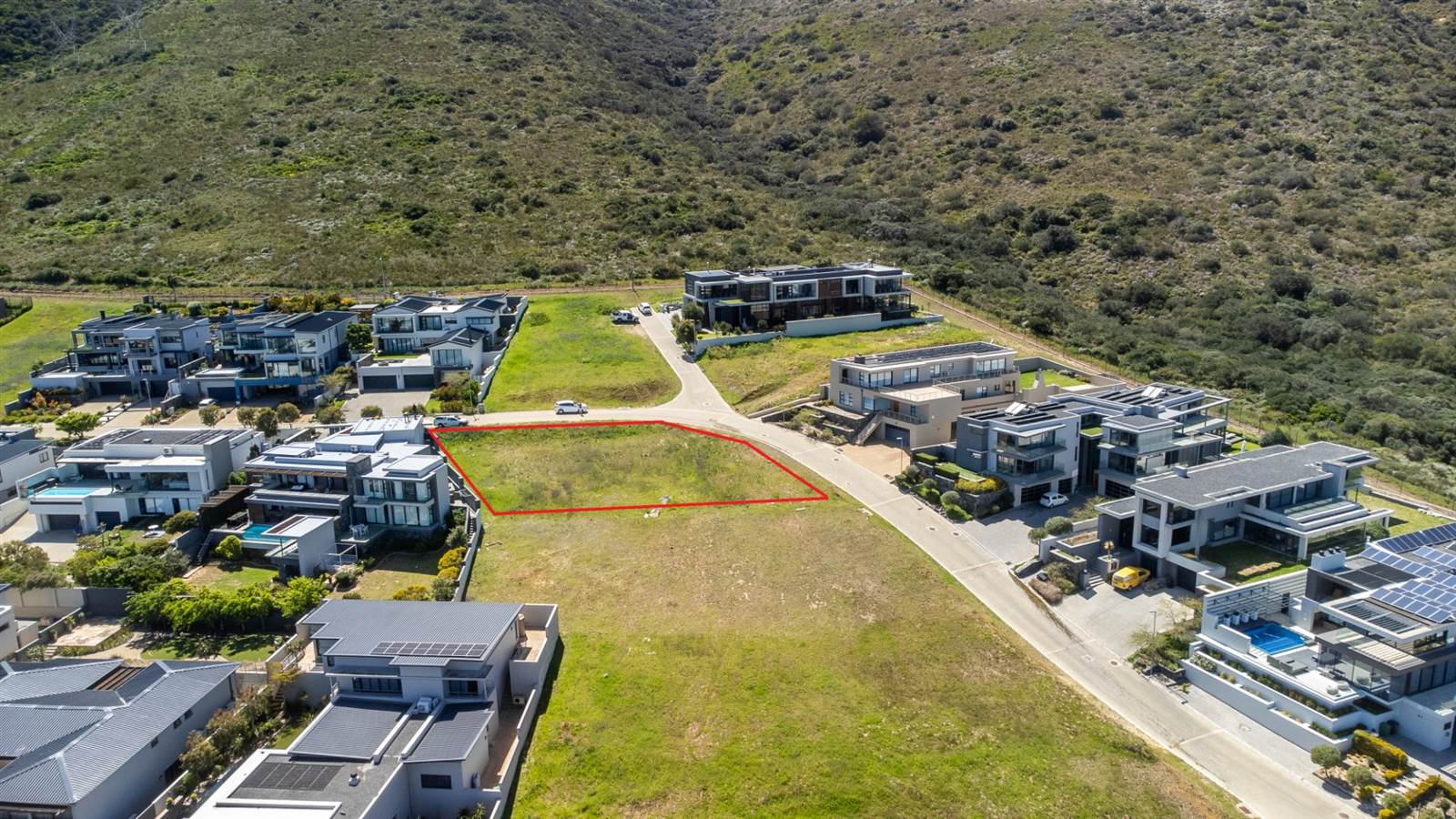 872 m² Land available in Plattekloof photo number 6