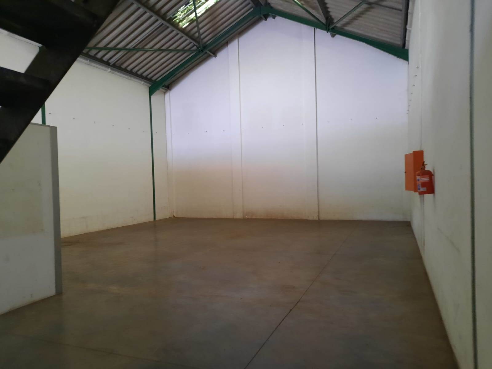 250  m² Industrial space in Red Hill photo number 3