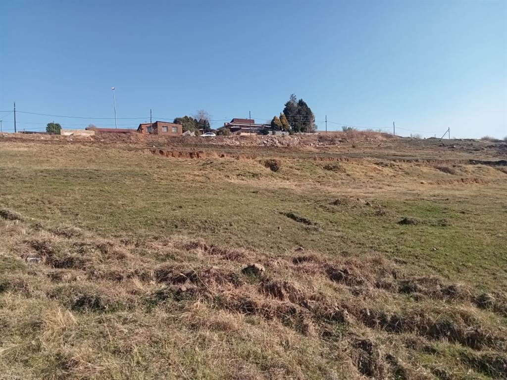 2420 m² Land available in Clarens photo number 3