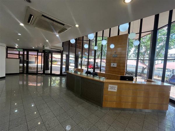 600  m² Commercial space in Parktown