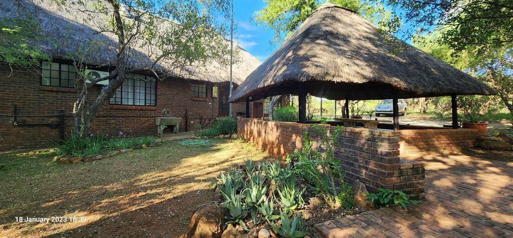 3 Bed House in Marloth Park photo number 4