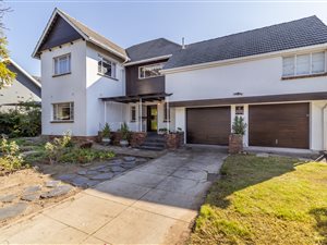 House in Paarl Central West