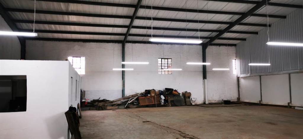 400  m² Industrial space in Prospecton Industrial photo number 4