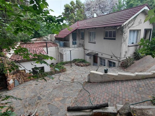 3 Bedroom House 3 Bedroom House