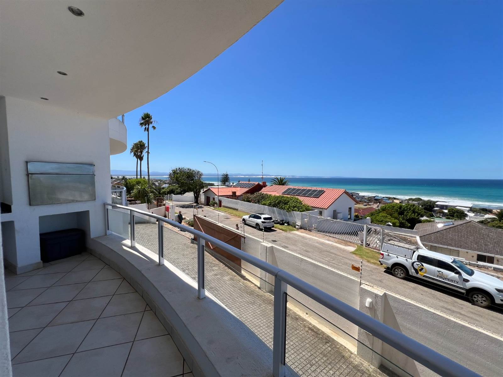 3 Bed Apartment in Jeffreys Bay photo number 13