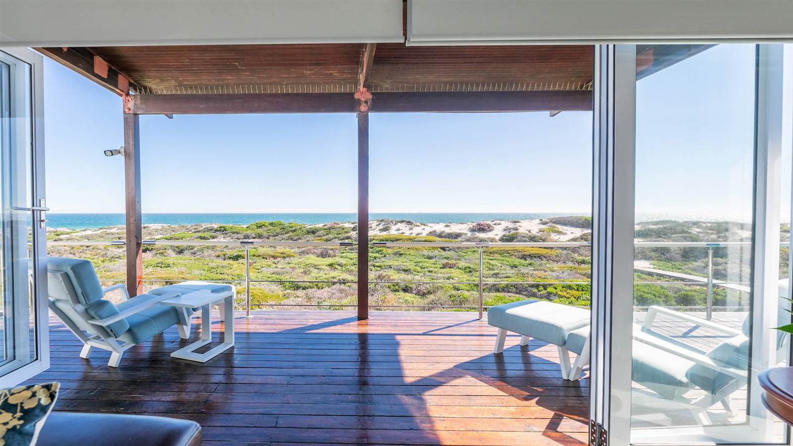 4 Bed House in Yzerfontein photo number 6