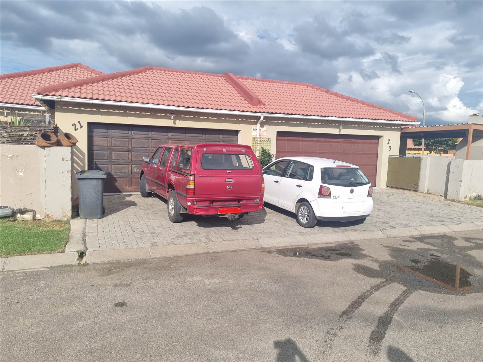 4 Bed Townhouse in Waterval East photo number 4