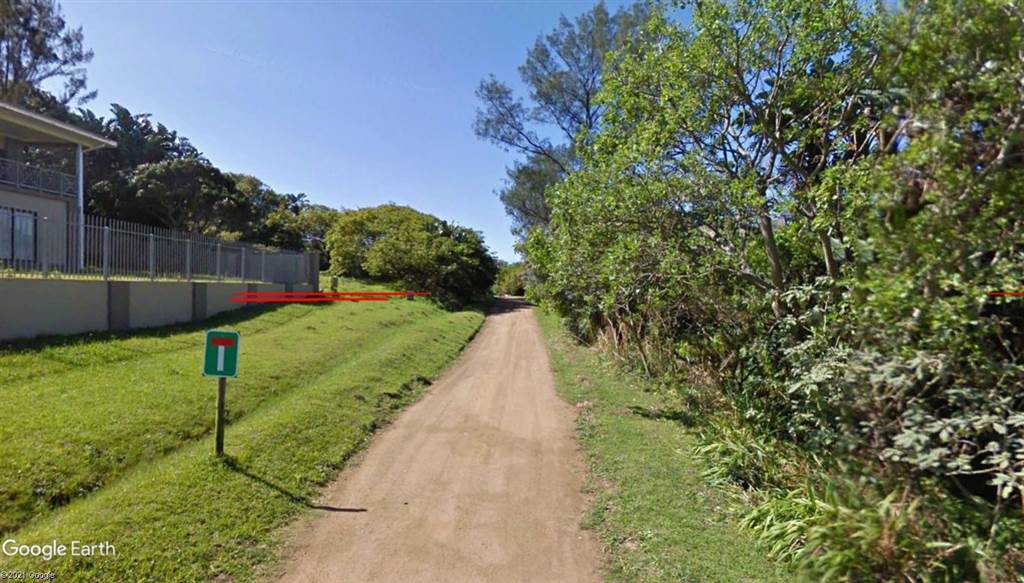 1018 m² Land available in Port Edward photo number 4