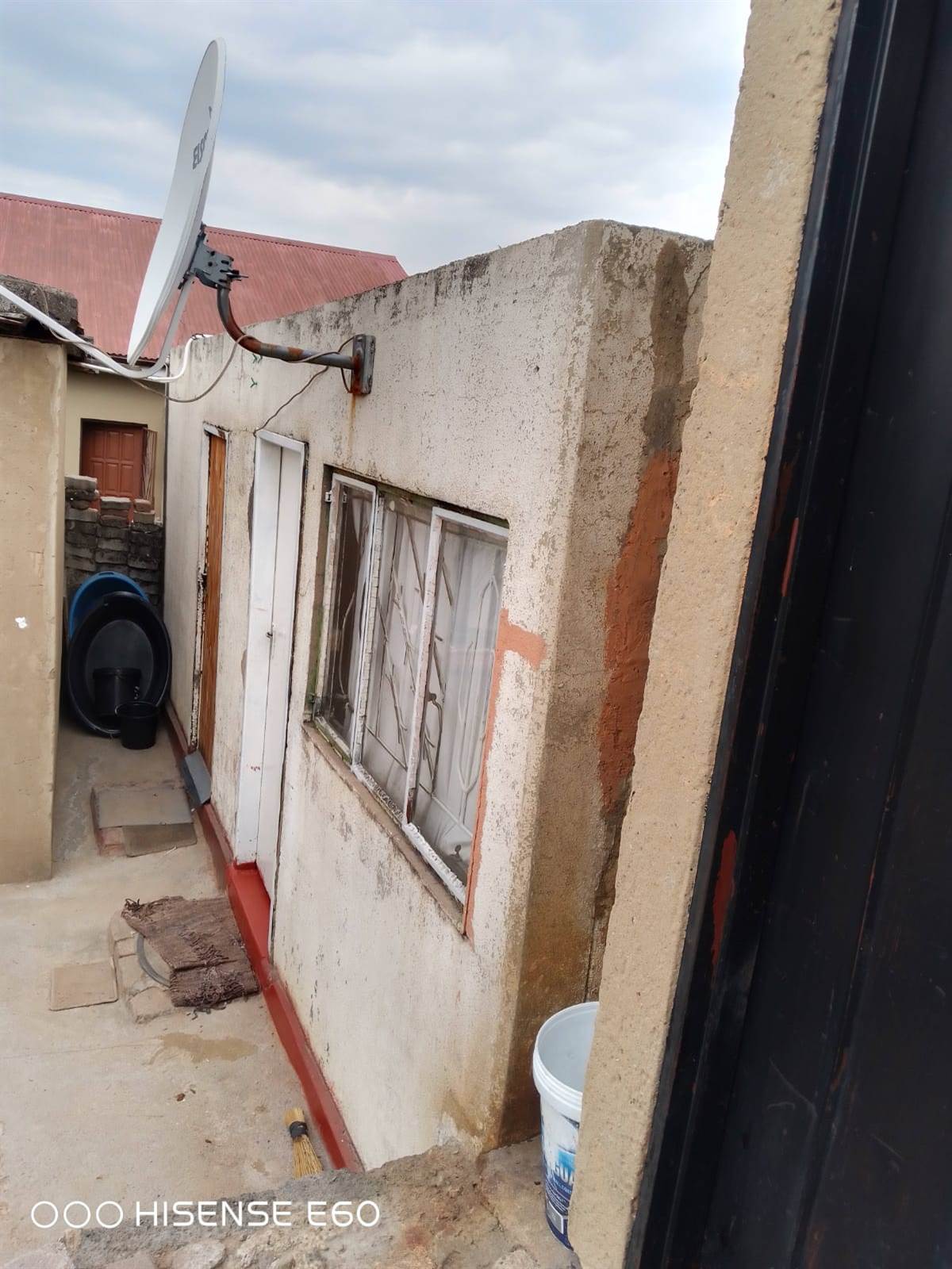 2 Bed House in Tembisa photo number 8