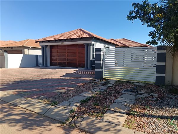 3 Bedroom House 3 Bedroom House
