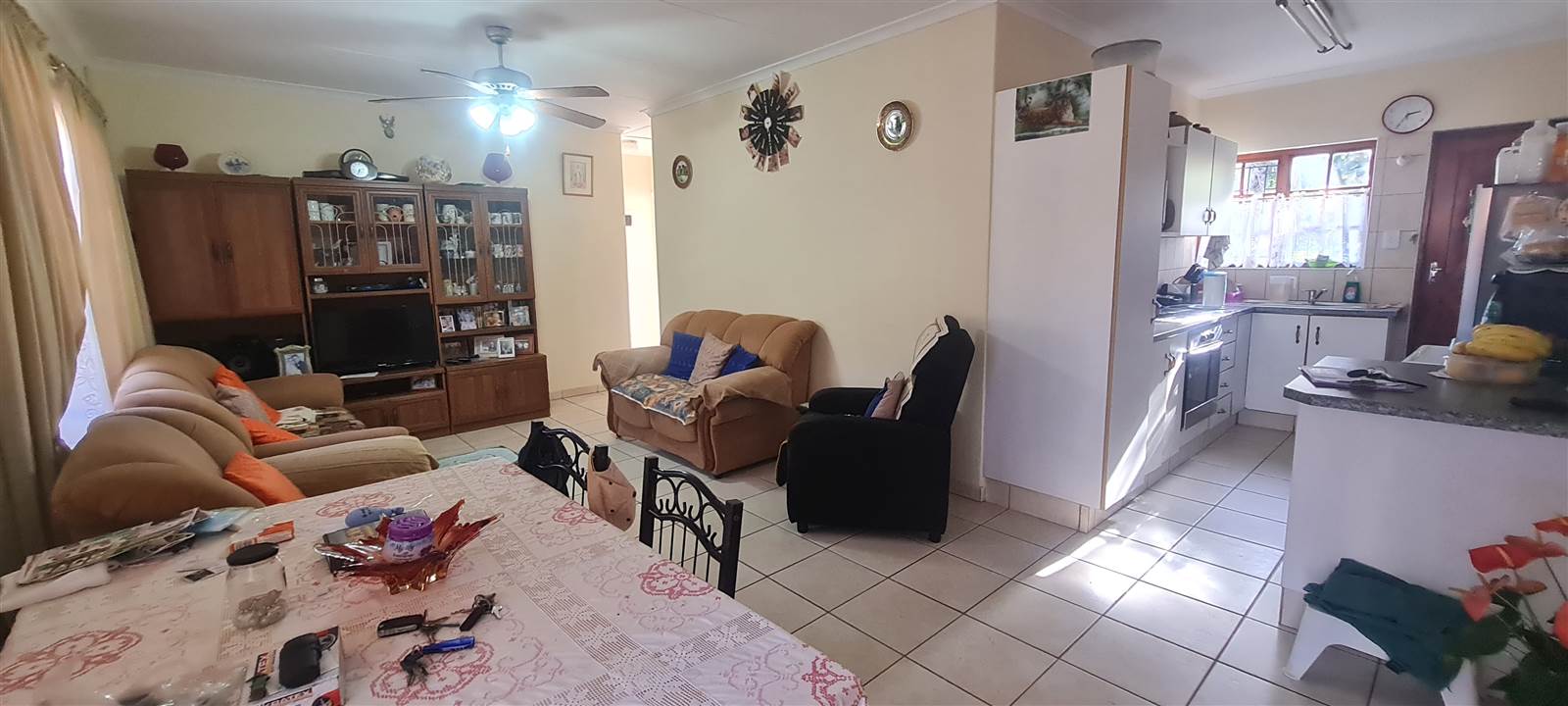 3 Bed Simplex in Shelly Beach photo number 7