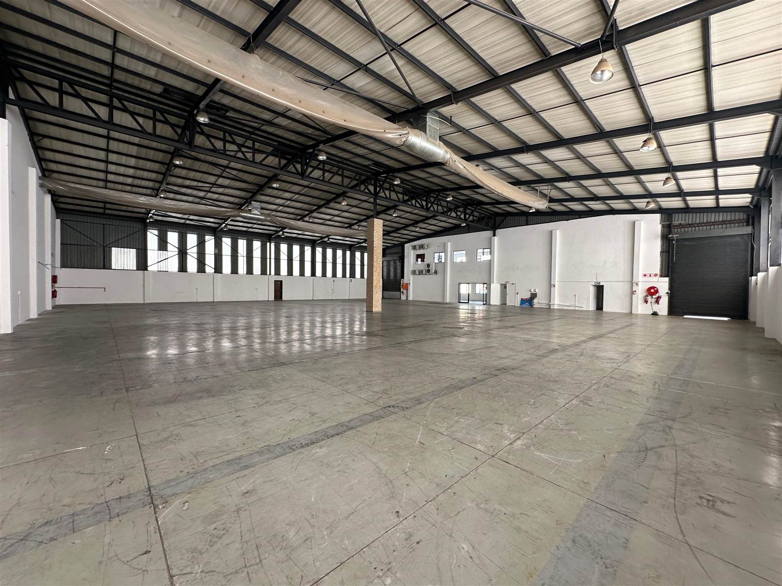 1311  m² Industrial space in North Riding photo number 18