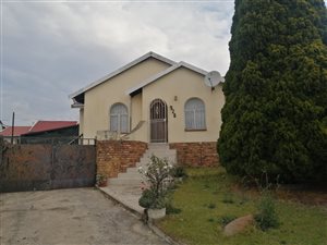 3 Bed House in Zakariyya Park