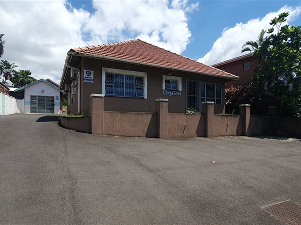 240 m² Commercial space 240 m² Commercial space