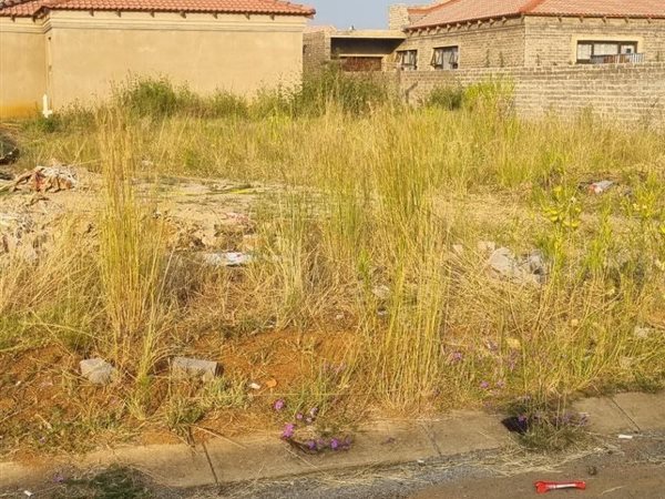 260 m² Land available in Golden Gardens