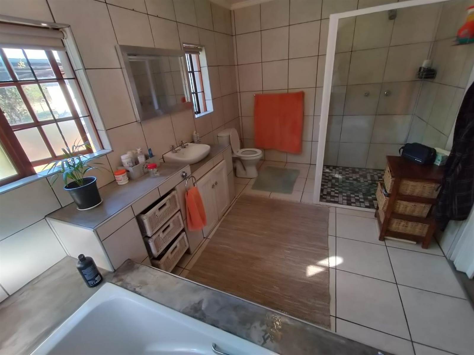 8 Bed House in Pretoria North photo number 20