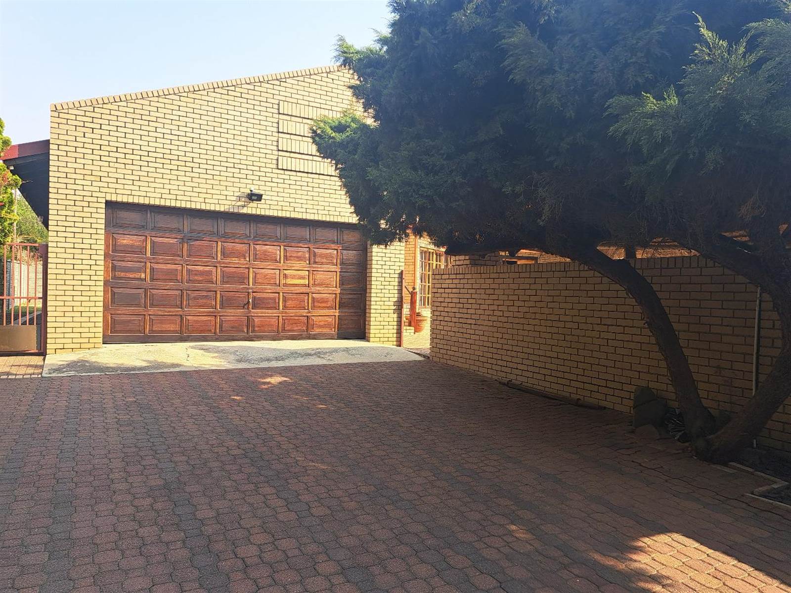 4 Bed House in Secunda Central photo number 6