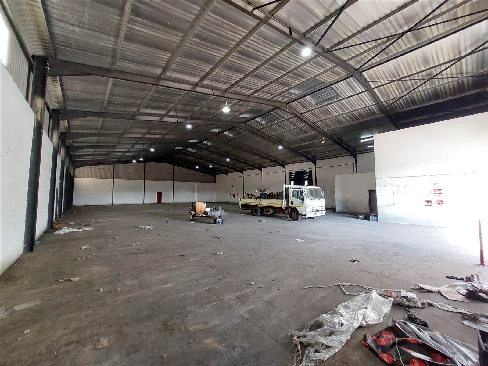 2476  m² Industrial space in Clayville photo number 7