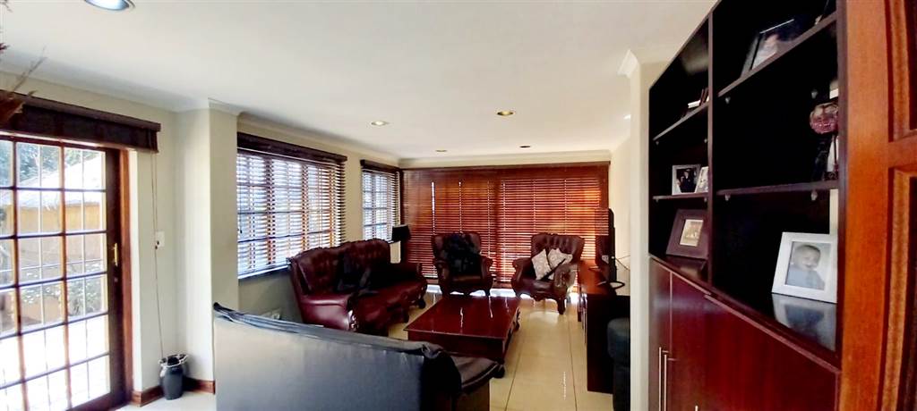 6 Bed House in Linksfield photo number 26