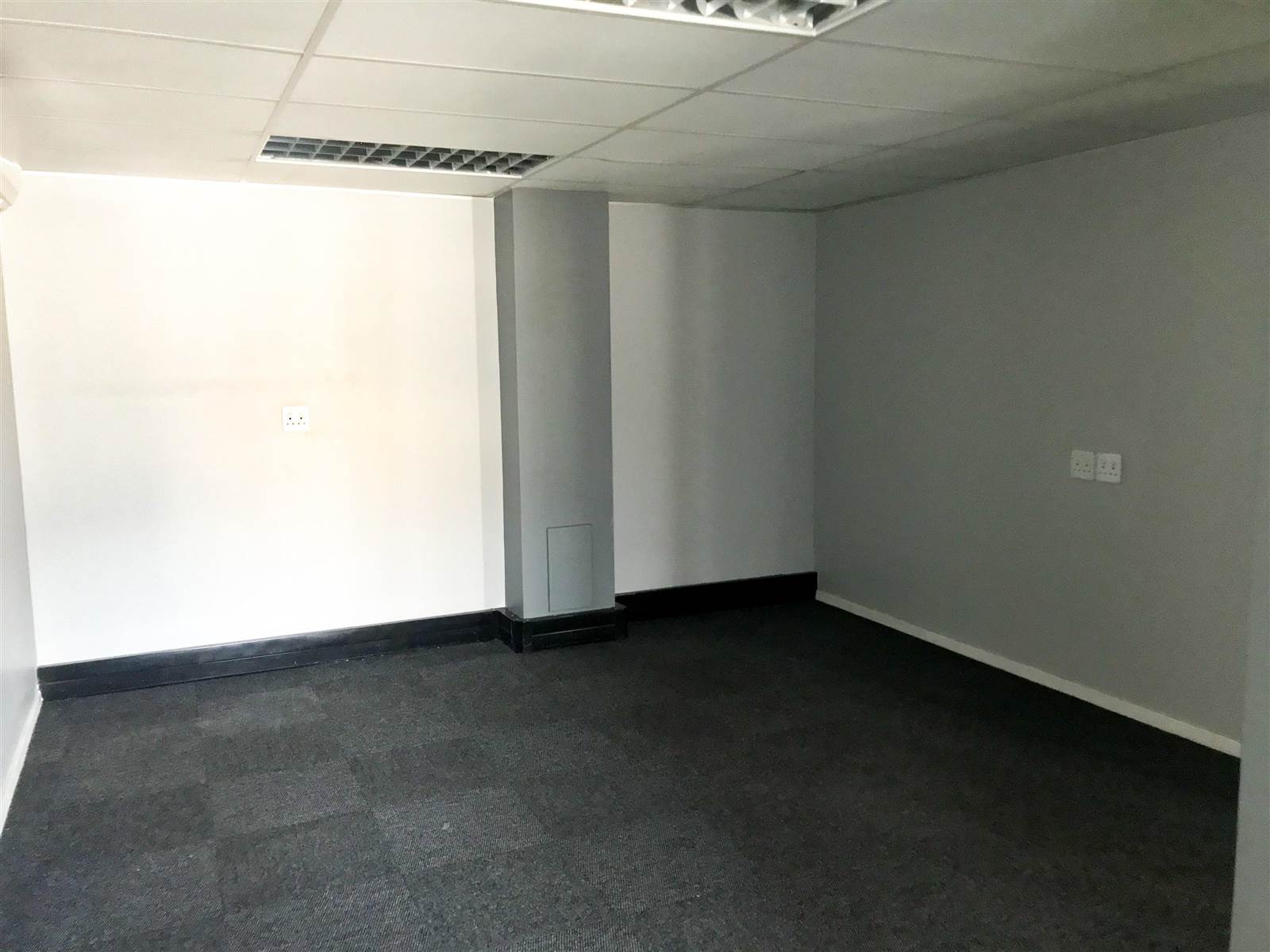 730  m² Commercial space in Cresta photo number 29