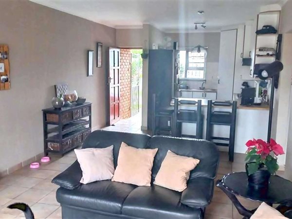 2 Bed Townhouse in Gonubie