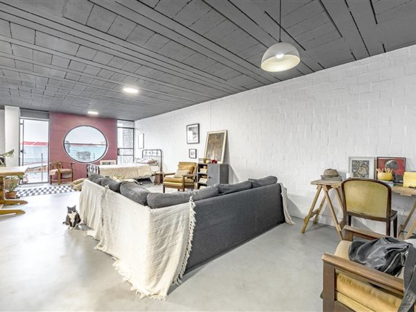 1 Bed Apartment in Salt River