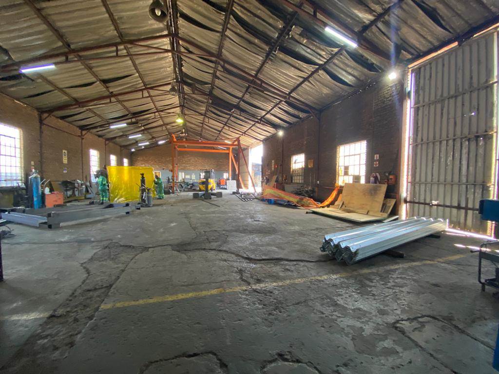 550  m² Industrial space in Klarinet photo number 9