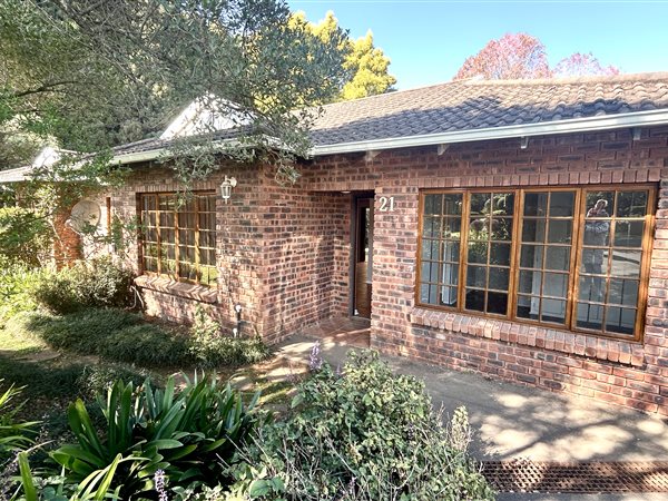 4 Bedroom Townhouse 4 Bedroom Townhouse