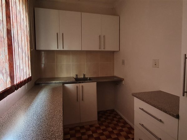 2 Bed House in Brindhaven