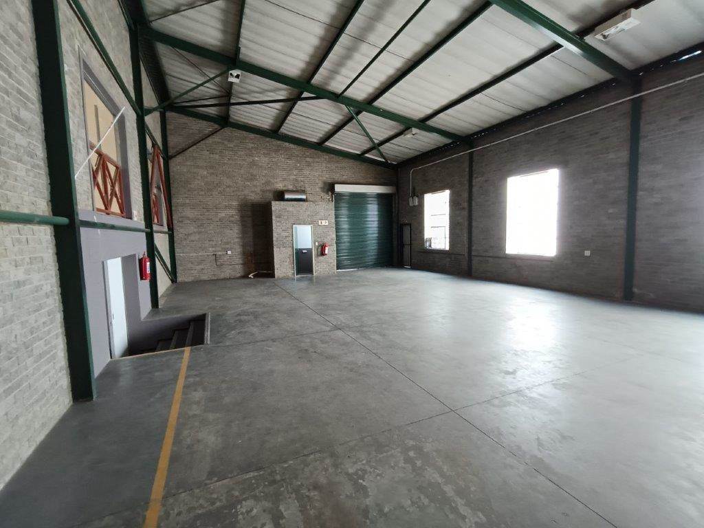 380  m² Industrial space in Halfway House photo number 18