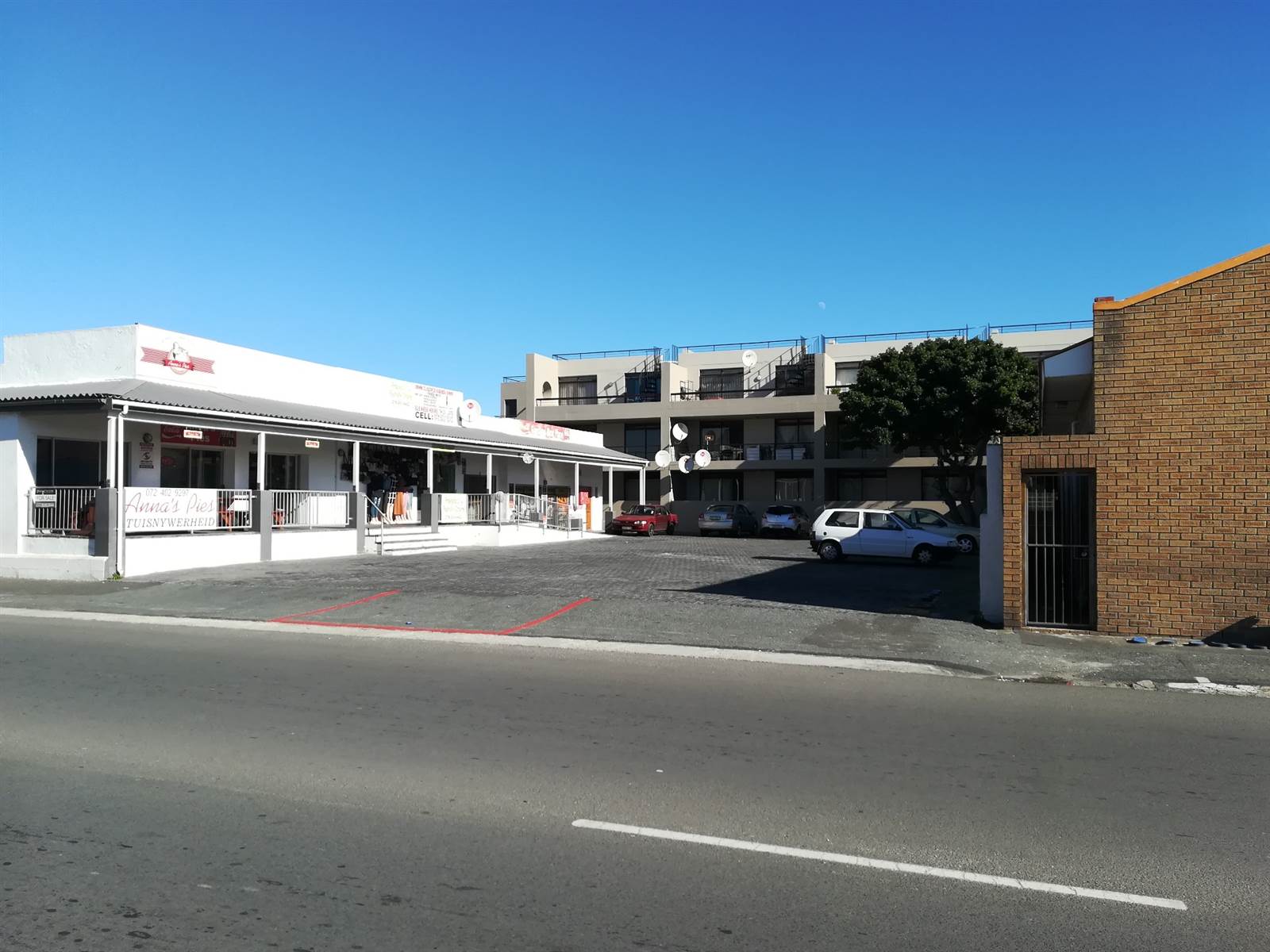 420  m² Commercial space in Gansbaai and surrounds photo number 2