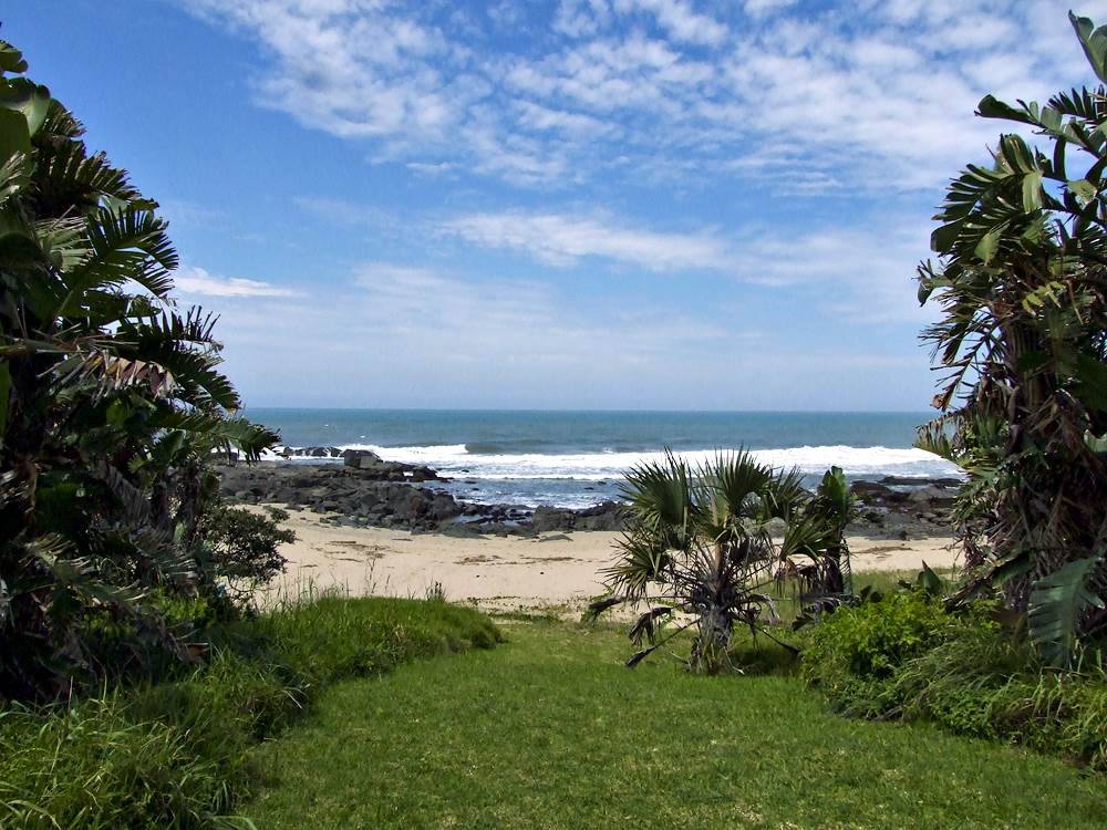 1380 m² Land available in Port Edward photo number 15