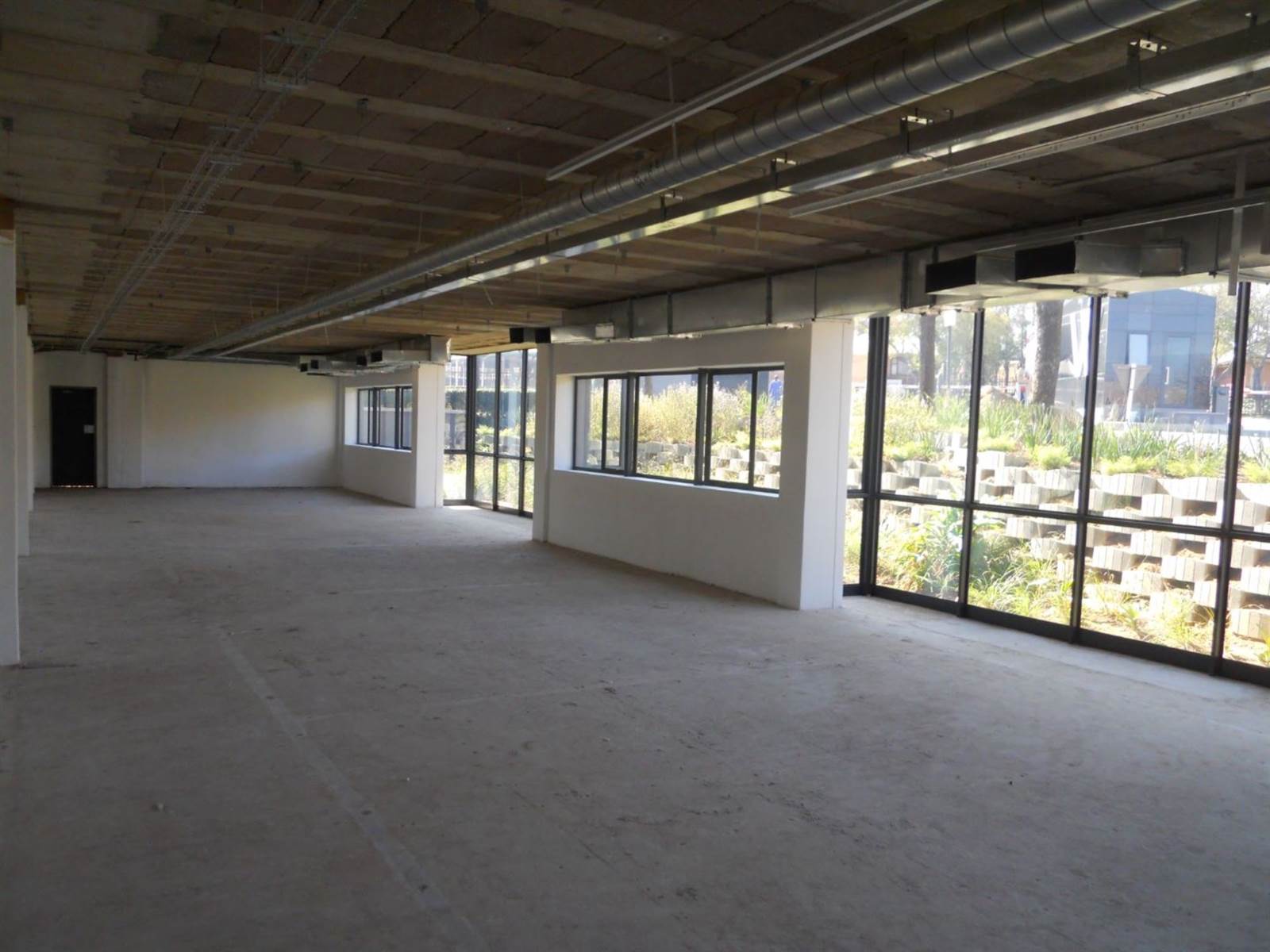 276  m² Office Space in Woodmead photo number 11