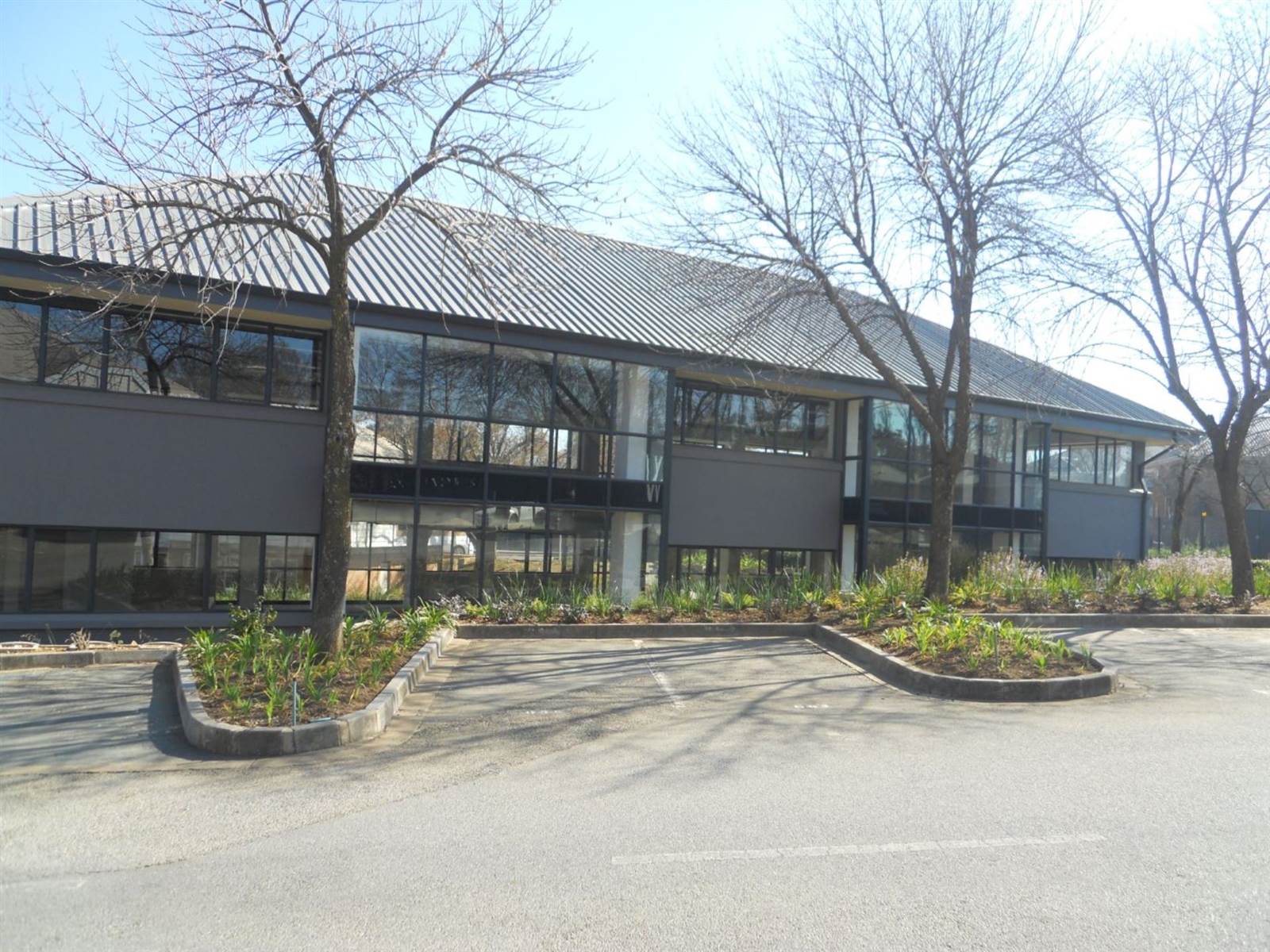 276  m² Office Space in Woodmead photo number 12