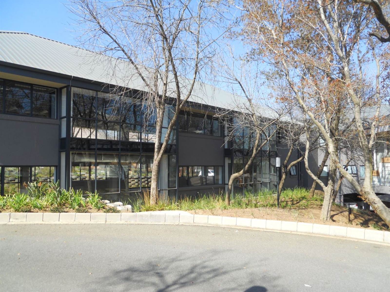 276  m² Office Space in Woodmead photo number 15