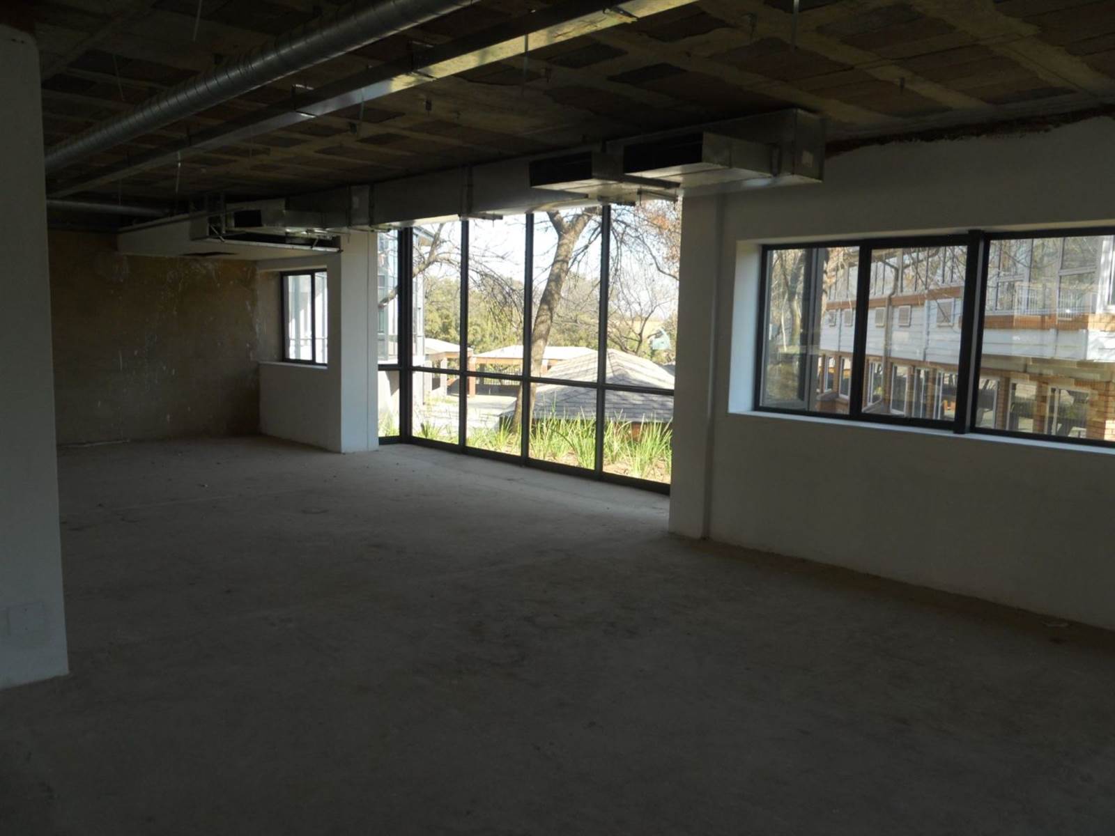 276  m² Office Space in Woodmead photo number 9