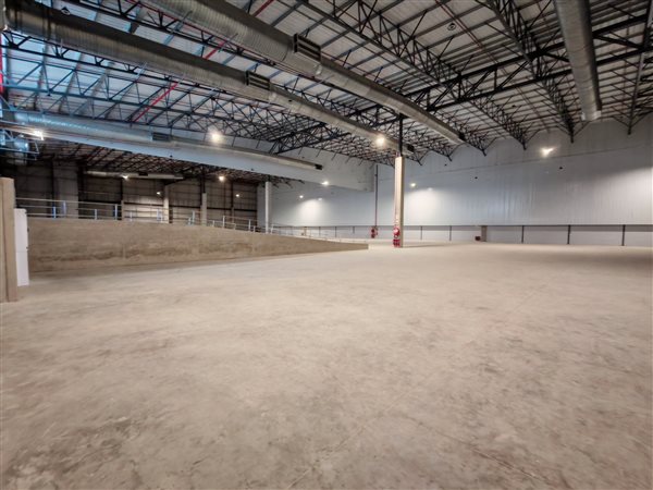 4 375  m² Industrial space