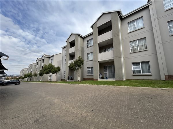 2 Bedroom Apartment 2 Bedroom Apartment