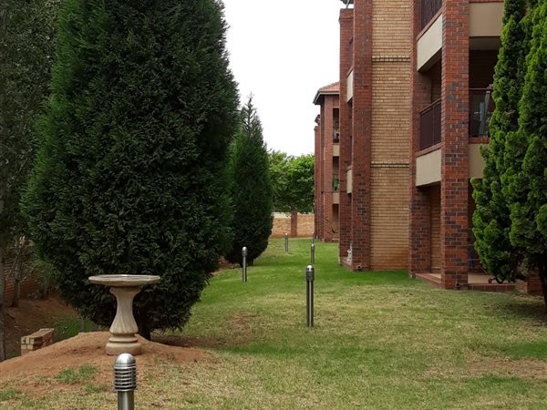 2 Bedroom Flat 2 Bedroom Flat