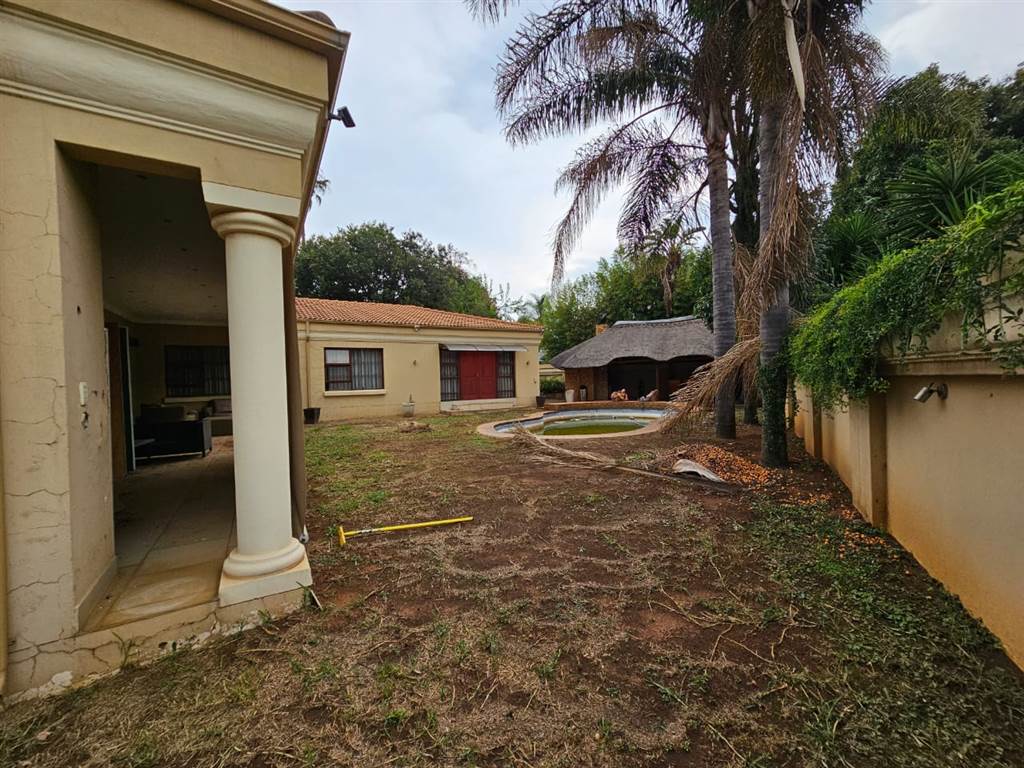 3 Bed House in Centurion CBD photo number 26