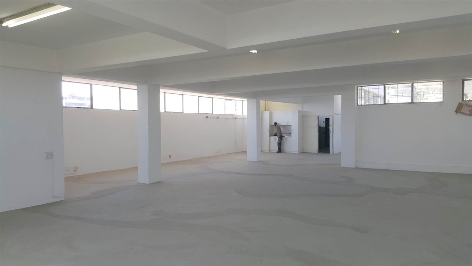 1300  m² Commercial space in Woodstock photo number 7