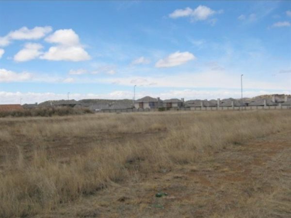 1998 m² Land available in Shellyvale