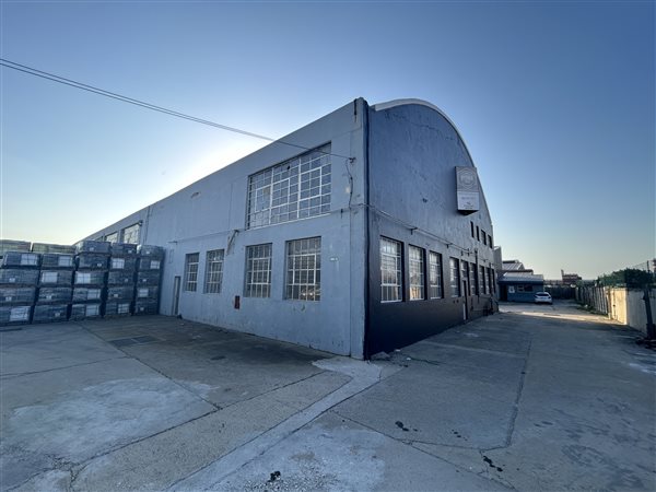 1 000  m² Industrial space