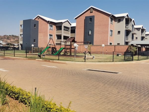 3 Bedroom Apartment 3 Bedroom Apartment