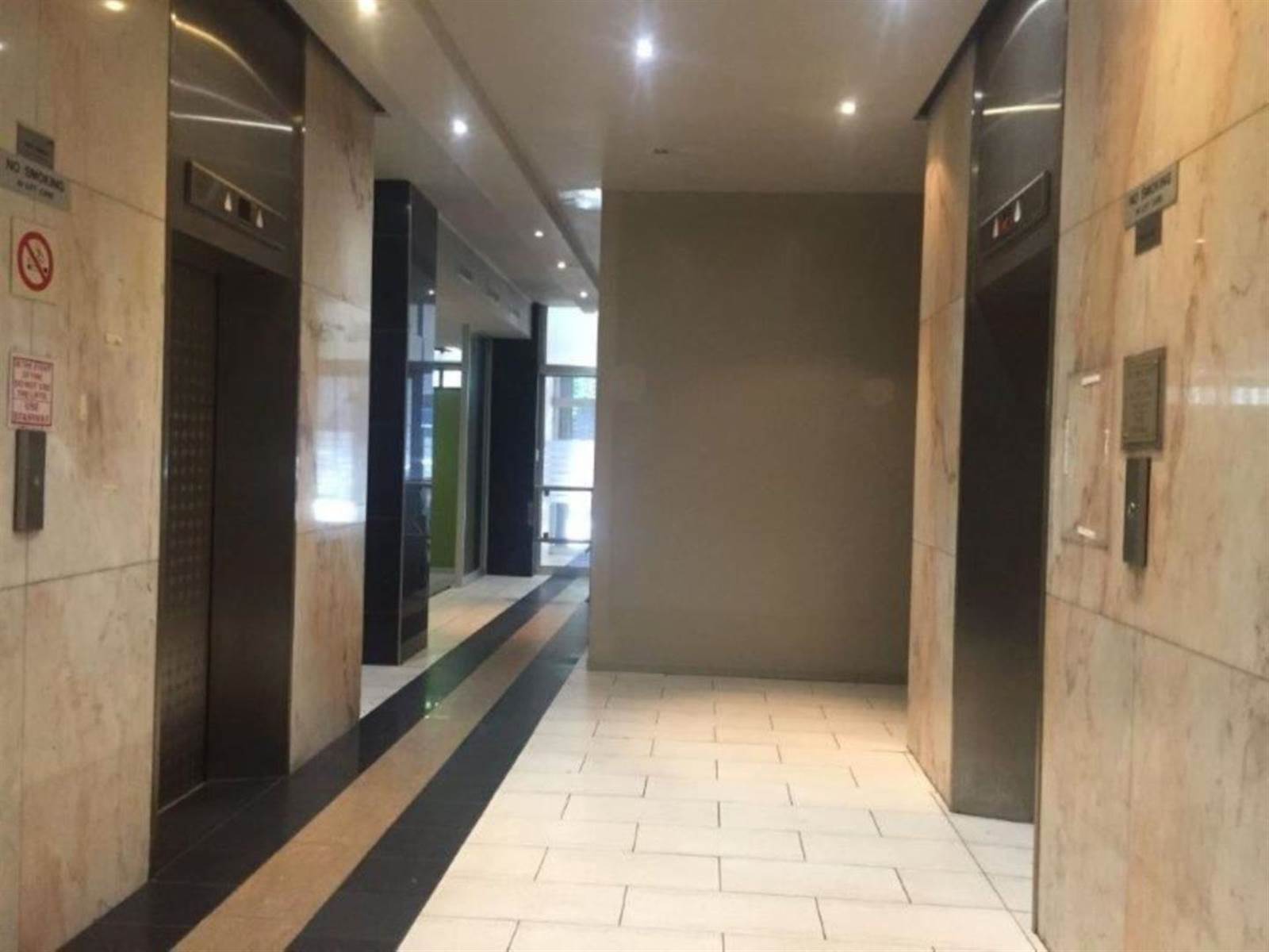 10000  m² Commercial space in Braamfontein photo number 12