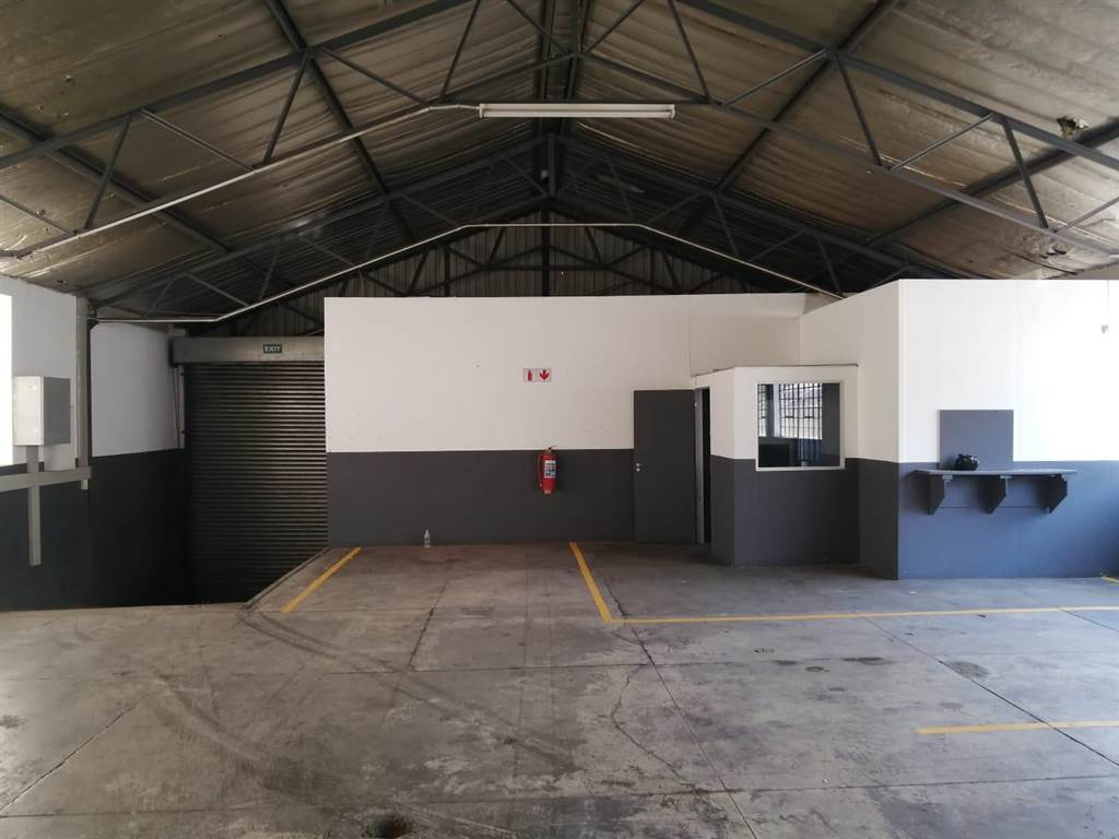 380  m² Industrial space in Lenasia photo number 4