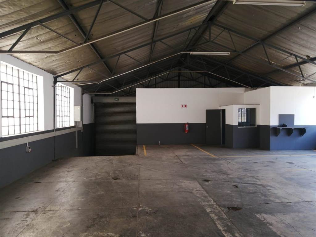 380  m² Industrial space in Lenasia photo number 5