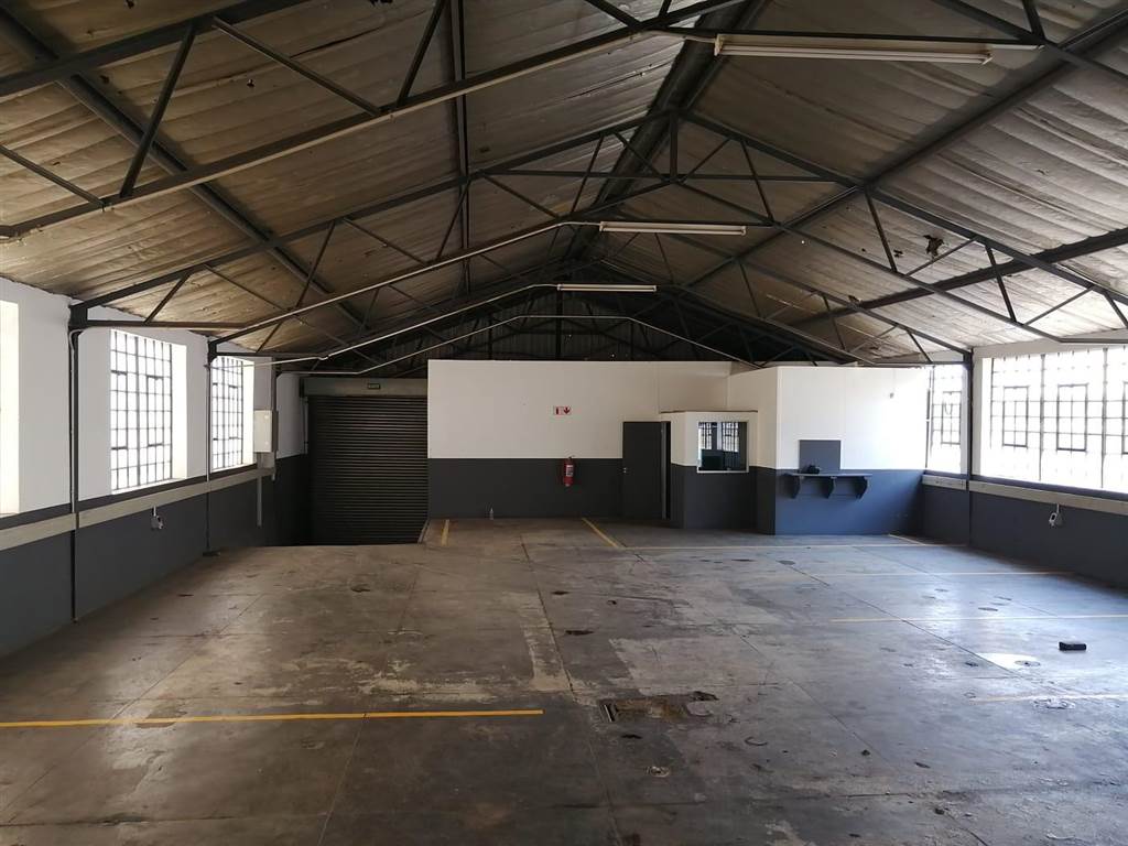 380  m² Industrial space in Lenasia photo number 8